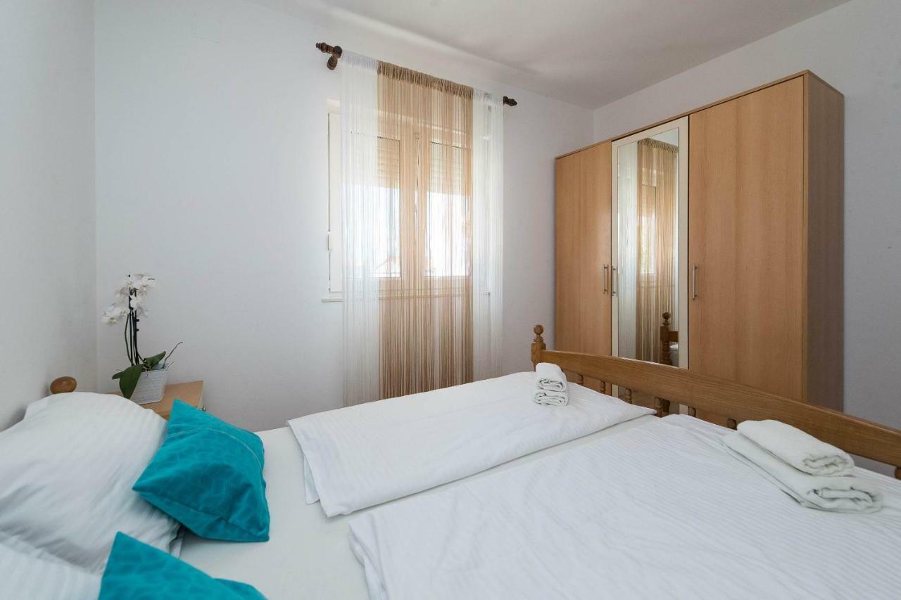 קריקווניצה Apartmani Jordanka מראה חיצוני תמונה