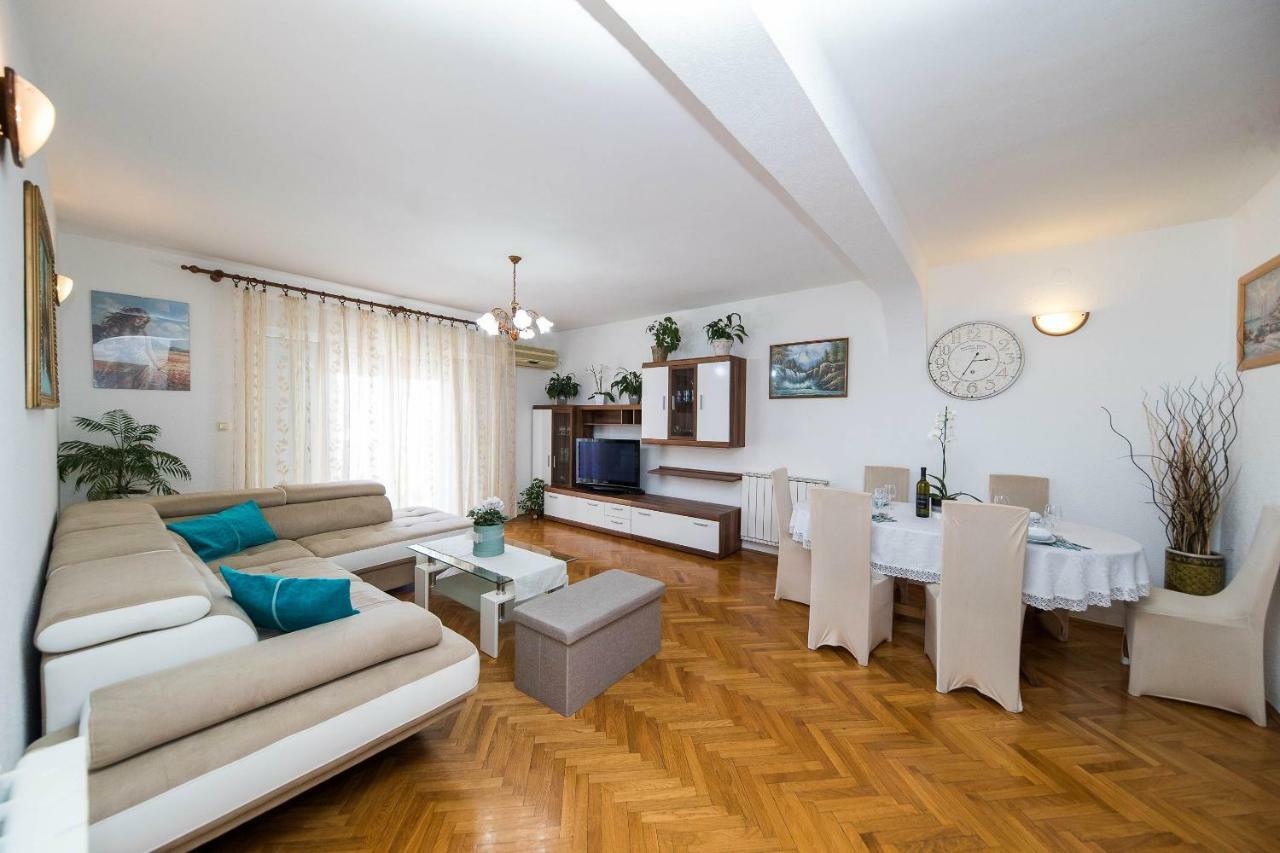 קריקווניצה Apartmani Jordanka מראה חיצוני תמונה
